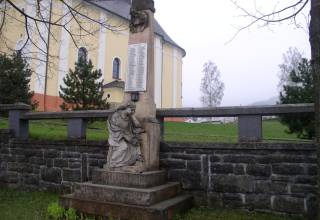 Pamatnik_original