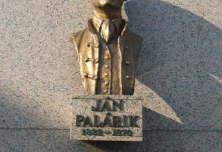 PalC3A1rik_2_original