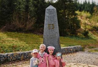 Trojmedzie_s_detmi_11_original