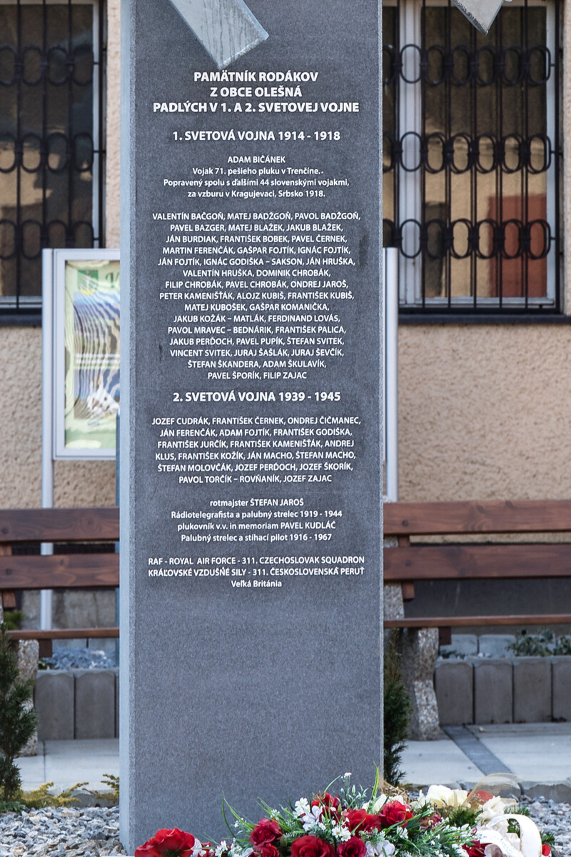 pamatnik olesna