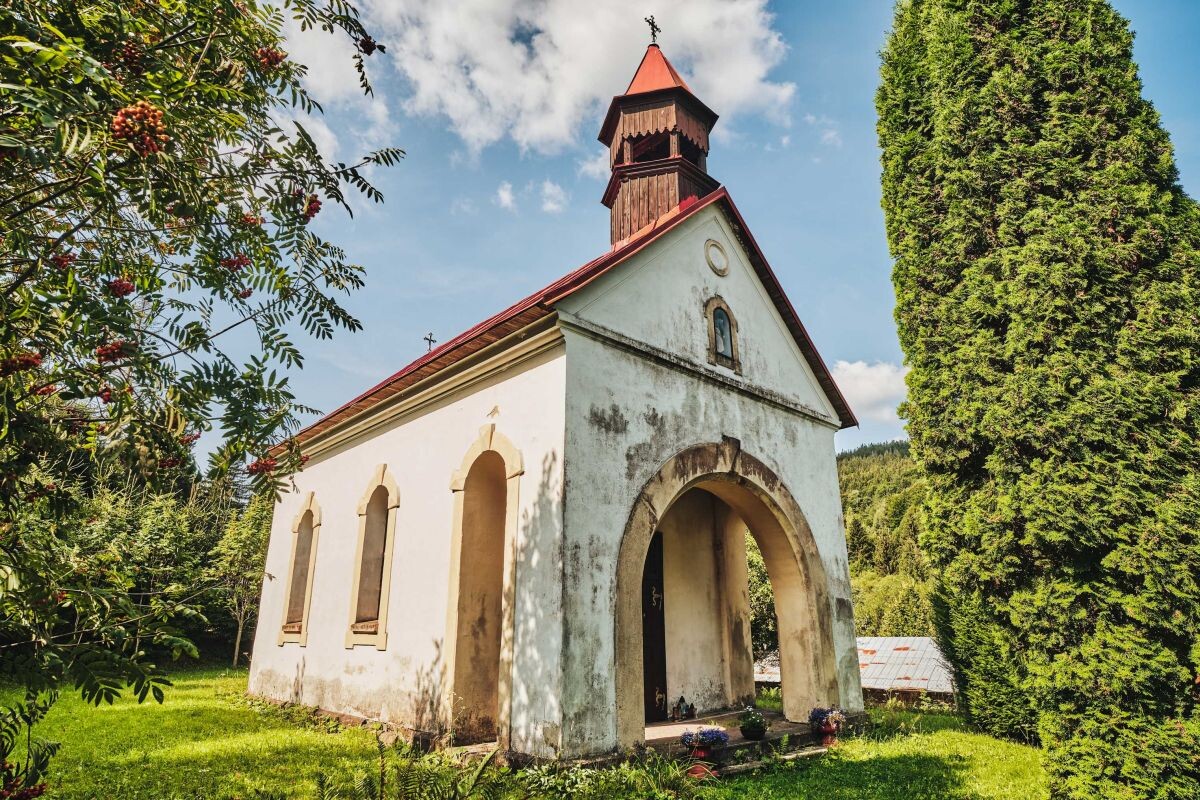 kaplnka Jedlovnik